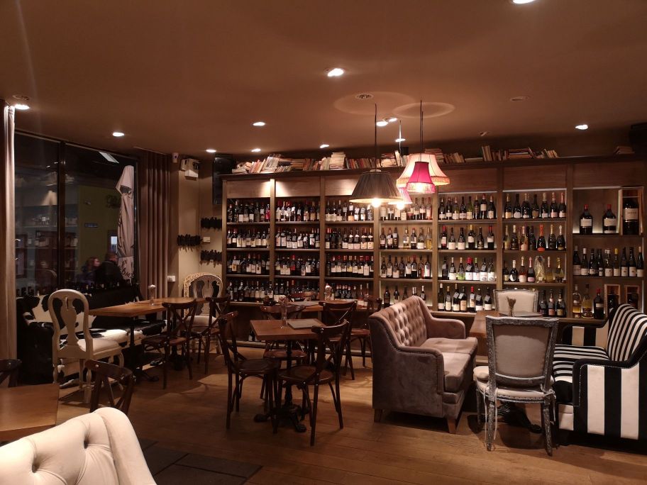 Le Sommelier - restaurant, Wine Bar, cosy