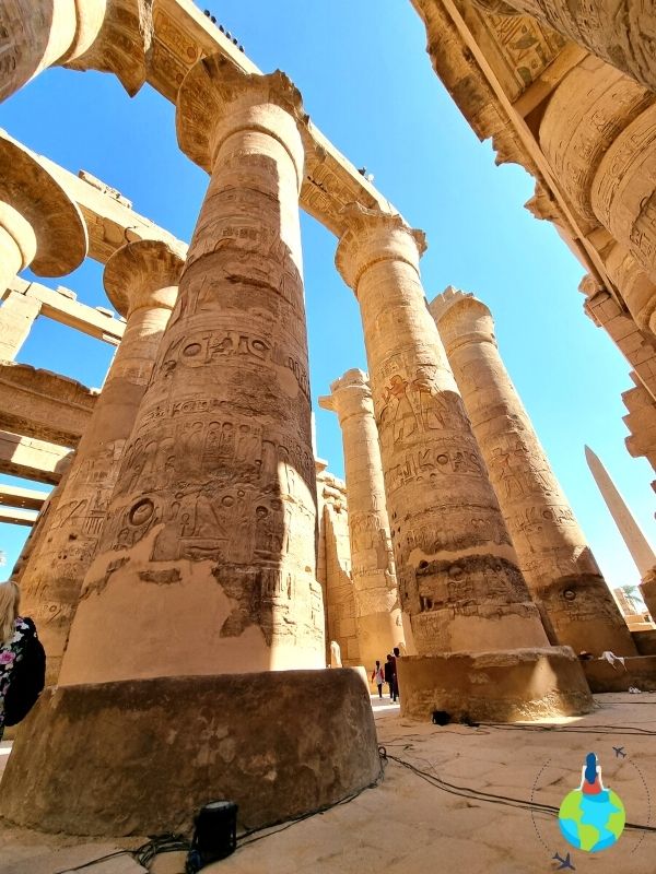 Colonade din Complexul Karnak